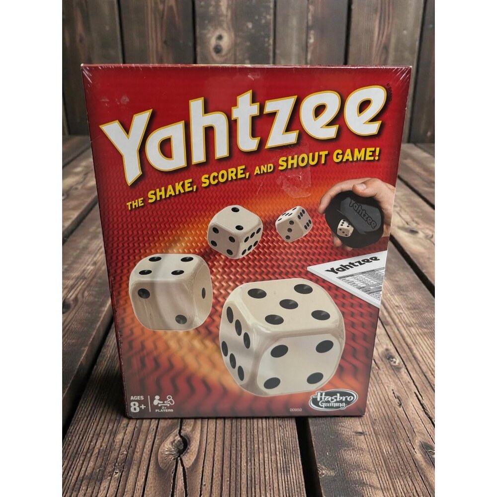 Yahtzee Shake Score & Shout Game Ages 8+ By Hasbro Gaming new